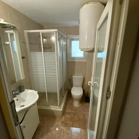 Serenity Apartment *